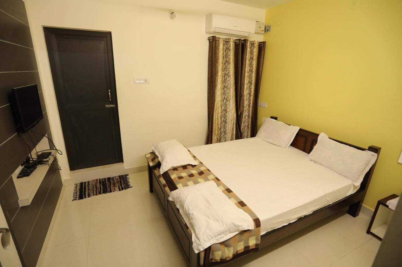 Moonlight Residency Otel Tiruchirappalli Dış mekan fotoğraf